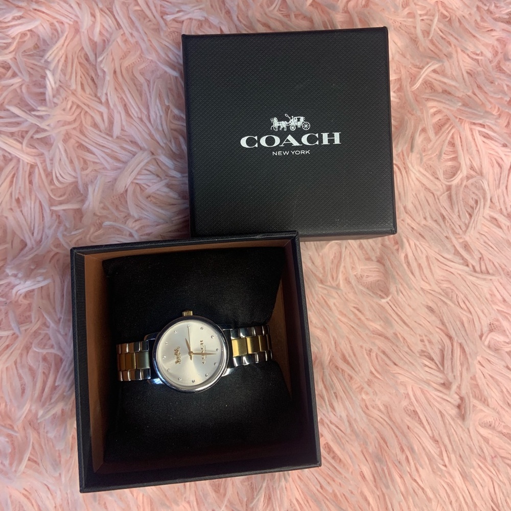Delicate Coach Watch (PRICETAG STILL ATTACHED)